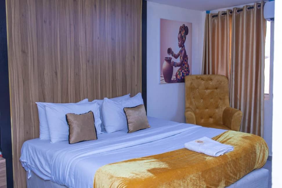 Royal Rex Hotels And Spa Lagos Exterior photo